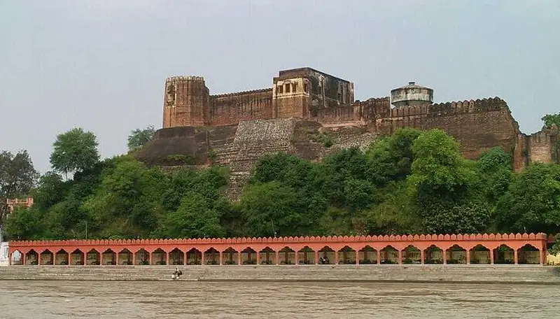 https://avathioutdoors.gumlet.io/travelGuide/dev/lamayuru64368.jpg