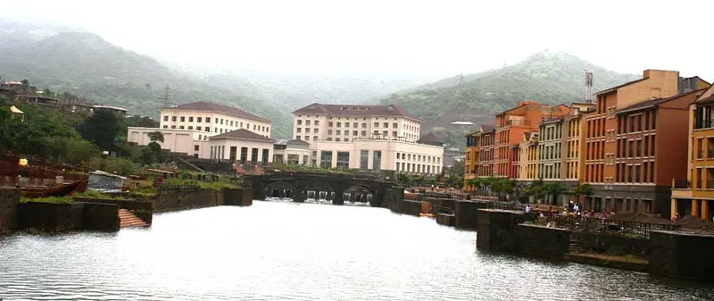 https://avathioutdoors.gumlet.io/travelGuide/dev/lavasa87484.jpg