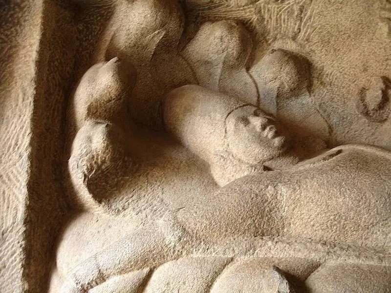https://avathioutdoors.gumlet.io/travelGuide/dev/mahabalipuram_P2038.jpg