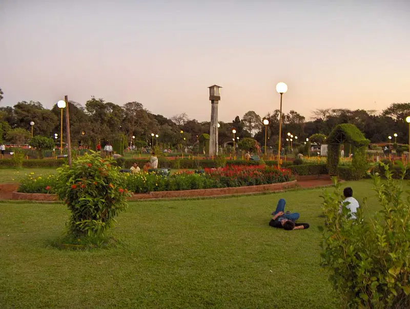 https://avathioutdoors.gumlet.io/travelGuide/dev/mumbai_P7158.jpg