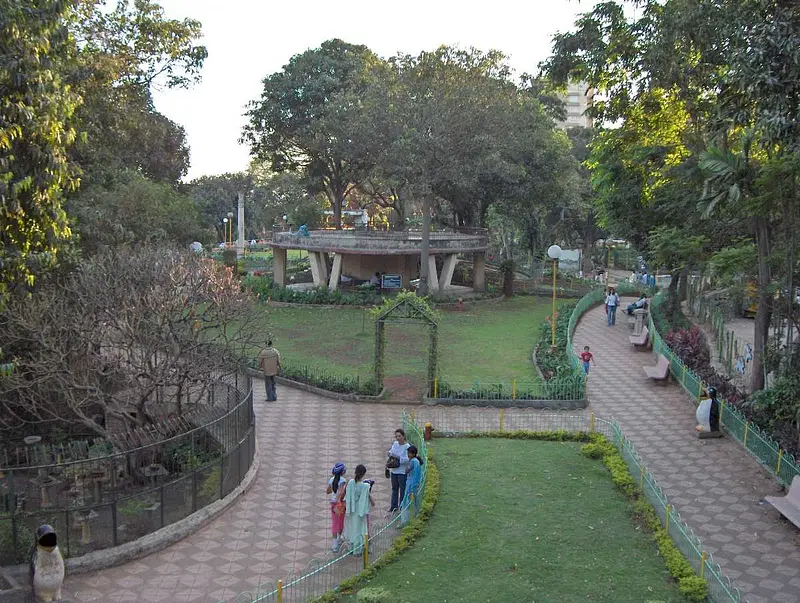https://avathioutdoors.gumlet.io/travelGuide/dev/mumbai_P7589.jpg