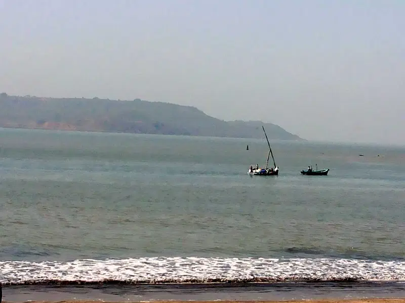 https://avathioutdoors.gumlet.io/travelGuide/dev/murud-janjira_P7109.jpg