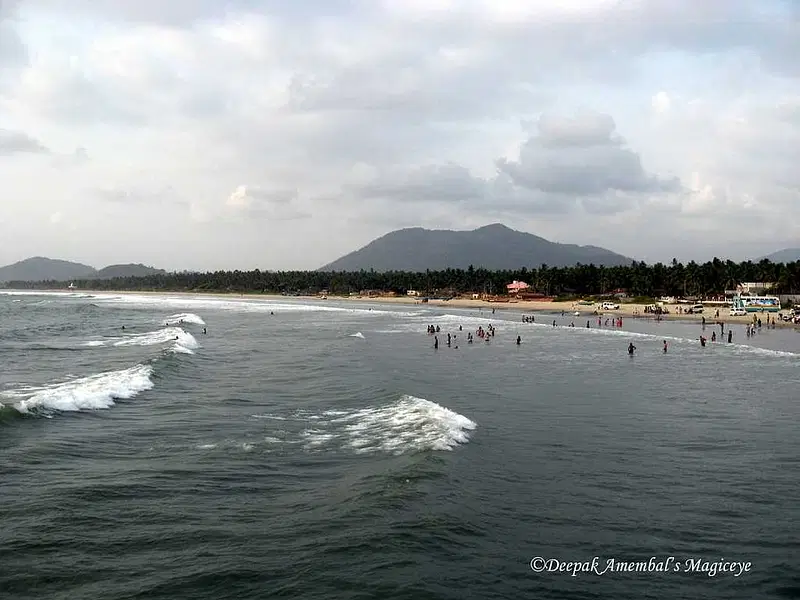 https://avathioutdoors.gumlet.io/travelGuide/dev/murudeshwar_P1273.jpg