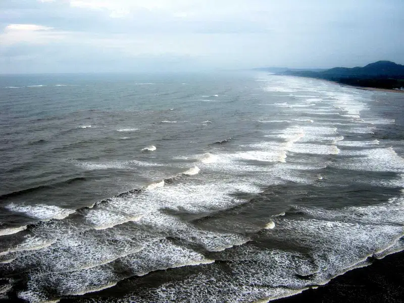 https://avathioutdoors.gumlet.io/travelGuide/dev/murudeshwar_P9978.jpg