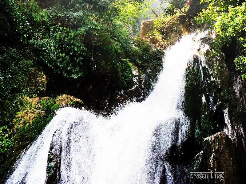 https://avathioutdoors.gumlet.io/travelGuide/dev/mussoorie_P9775.jpg