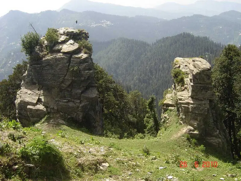 https://avathioutdoors.gumlet.io/travelGuide/dev/narkanda36487.jpg