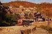 https://avathioutdoors.gumlet.io/travelGuide/dev/neemrana_P6959.jpg