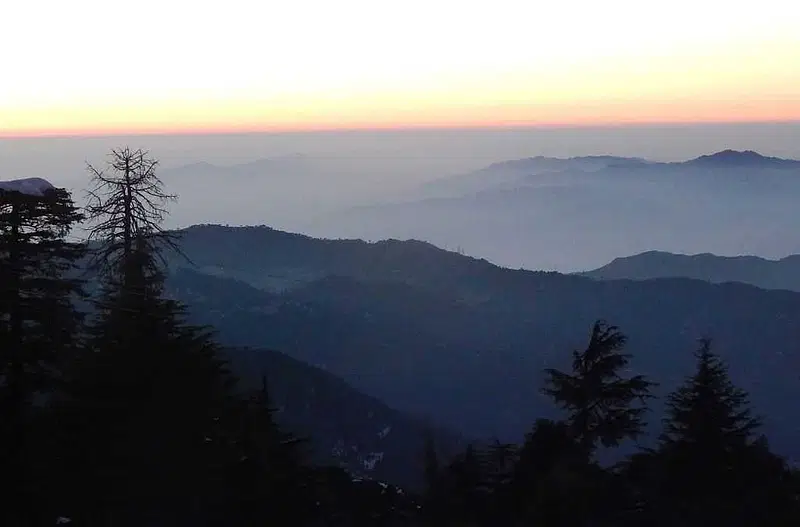 https://avathioutdoors.gumlet.io/travelGuide/dev/netarhat19117.jpg