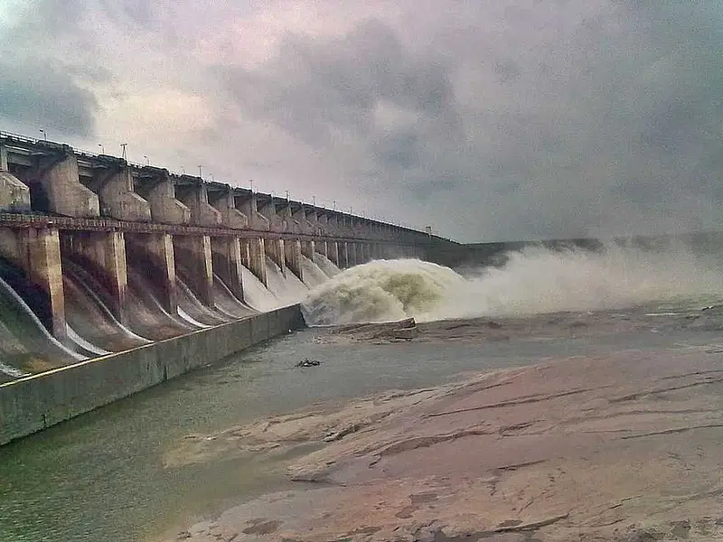 https://avathioutdoors.gumlet.io/travelGuide/dev/nizamabad56679.jpg