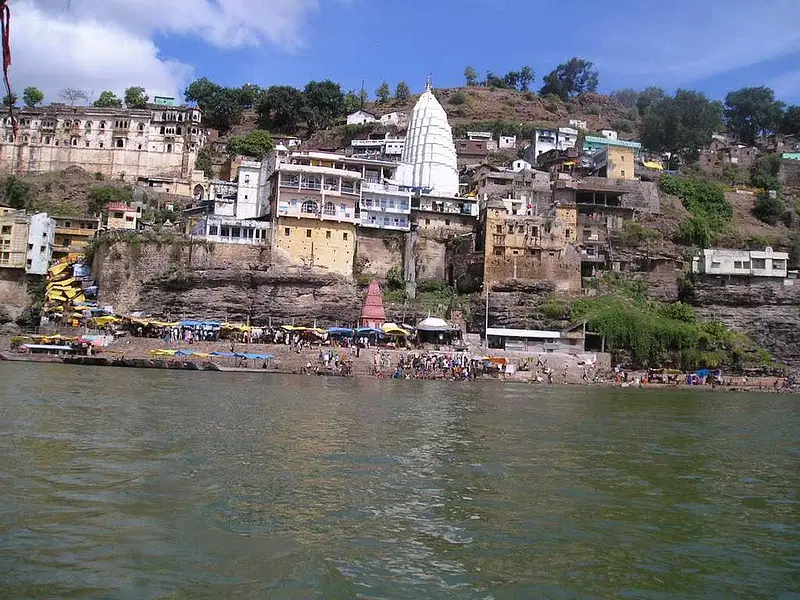 https://avathioutdoors.gumlet.io/travelGuide/dev/omkareshwar97914.jpg