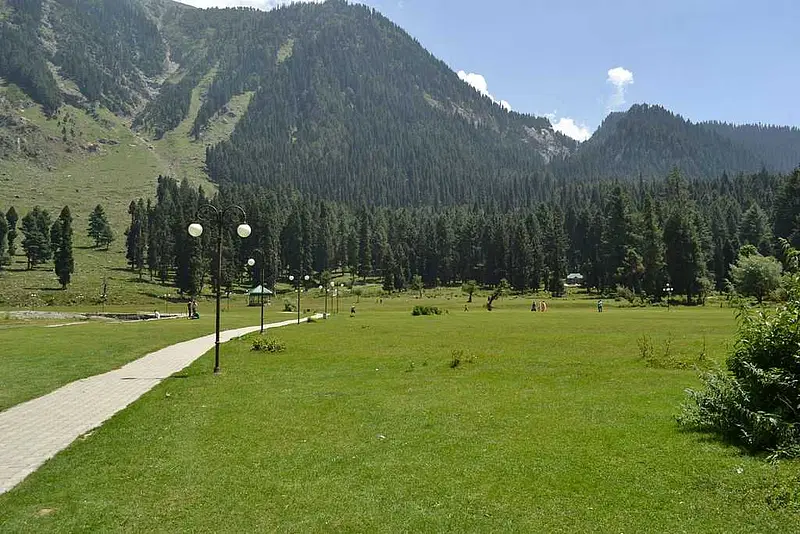 https://avathioutdoors.gumlet.io/travelGuide/dev/pahalgam_P9724.jpg