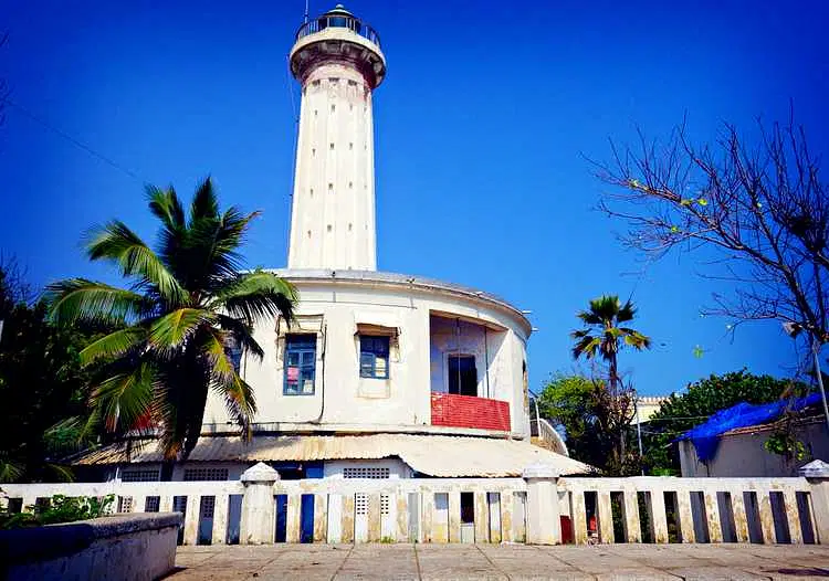 https://avathioutdoors.gumlet.io/travelGuide/dev/pondicherry24621.jpg