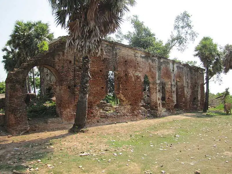 https://avathioutdoors.gumlet.io/travelGuide/dev/pondicherry_P4326.jpg