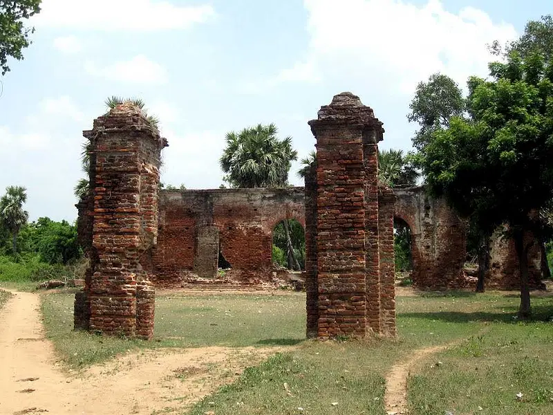 https://avathioutdoors.gumlet.io/travelGuide/dev/pondicherry_P9785.jpg