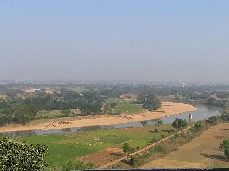 https://avathioutdoors.gumlet.io/travelGuide/dev/puri_P1078.jpg