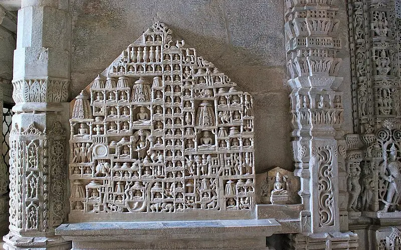 https://avathioutdoors.gumlet.io/travelGuide/dev/ranakpur_P5774.jpg