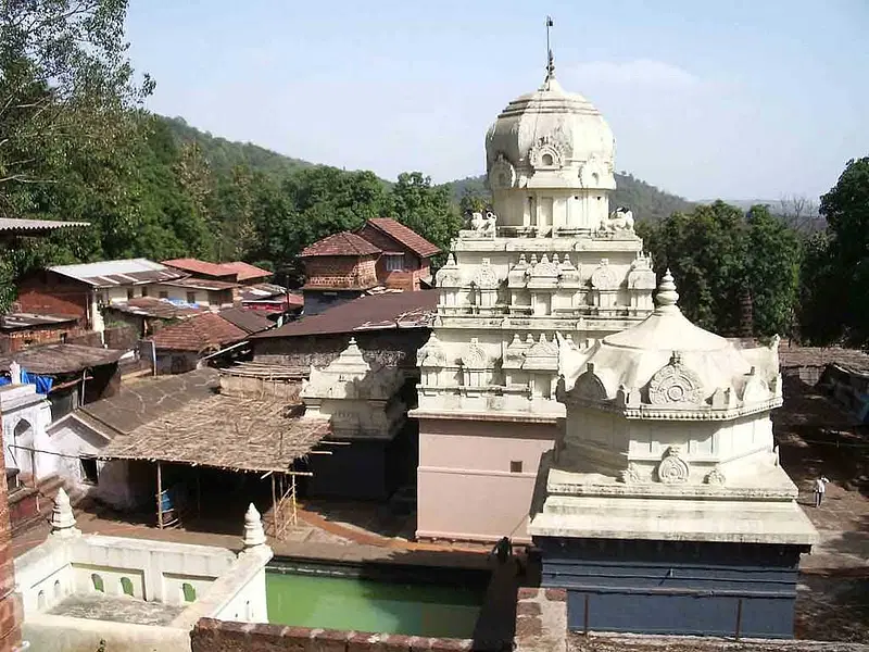 https://avathioutdoors.gumlet.io/travelGuide/dev/ratnagiri_P1693.jpg