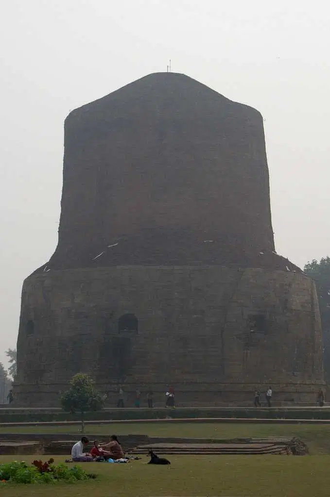 https://avathioutdoors.gumlet.io/travelGuide/dev/sarnath_P3348.jpg