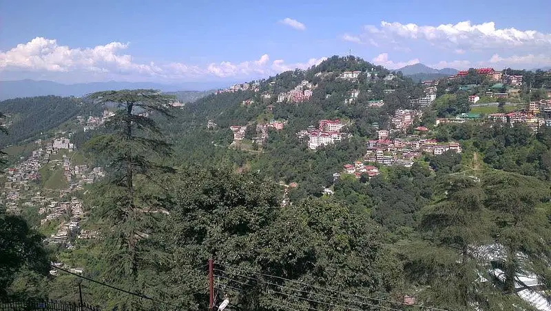 https://avathioutdoors.gumlet.io/travelGuide/dev/shimla_P6156.jpg