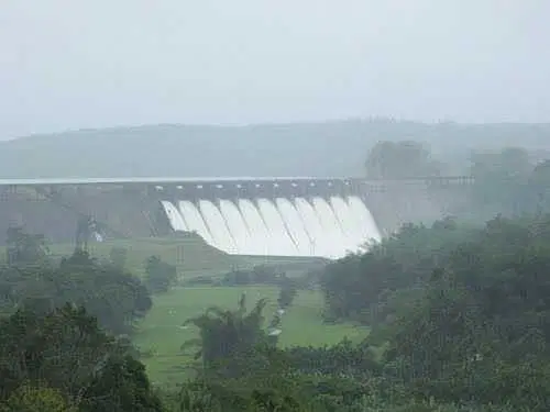 https://avathioutdoors.gumlet.io/travelGuide/dev/shimoga_P8397.jpg