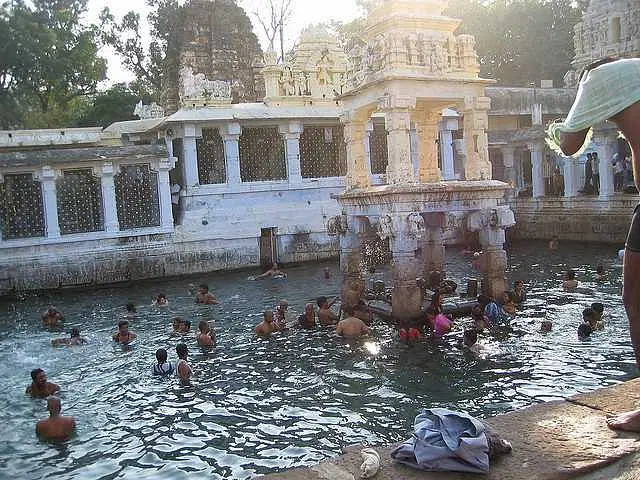 https://avathioutdoors.gumlet.io/travelGuide/dev/srisailam28857.jpg