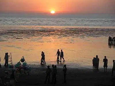 https://avathioutdoors.gumlet.io/travelGuide/dev/surat_P1938.jpg