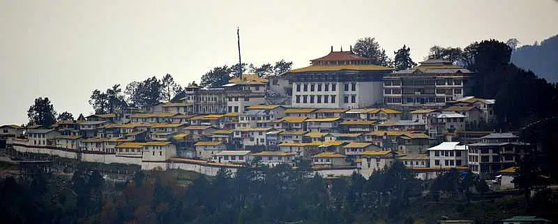 https://avathioutdoors.gumlet.io/travelGuide/dev/tawang_P3170.jpg
