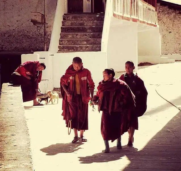 https://avathioutdoors.gumlet.io/travelGuide/dev/tawang_P6007.jpg