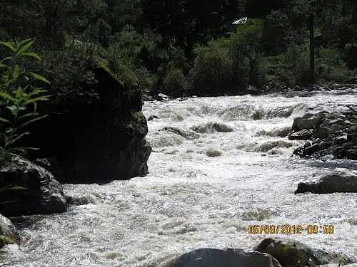 Experience River Crossing in Tirthan Valley