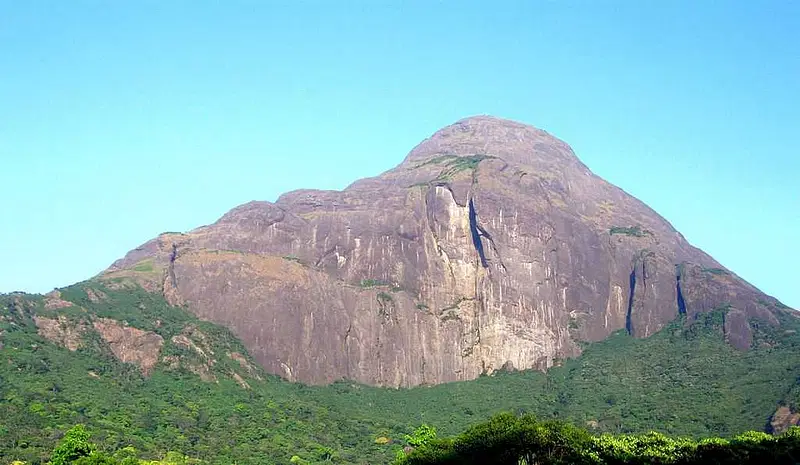 https://avathioutdoors.gumlet.io/travelGuide/dev/trivandrum_P5203.jpg