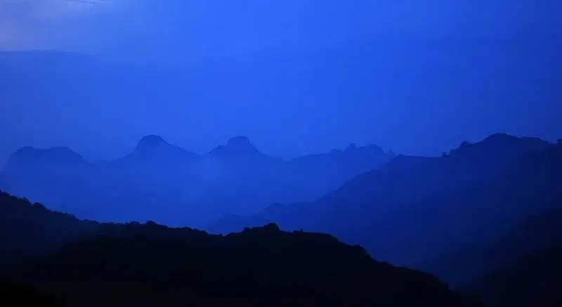 https://avathioutdoors.gumlet.io/travelGuide/dev/trivandrum_P9759.jpg
