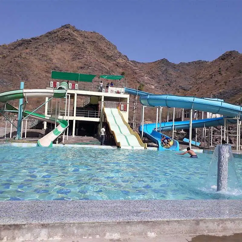 Experience the Thrills at Jeel Water Park