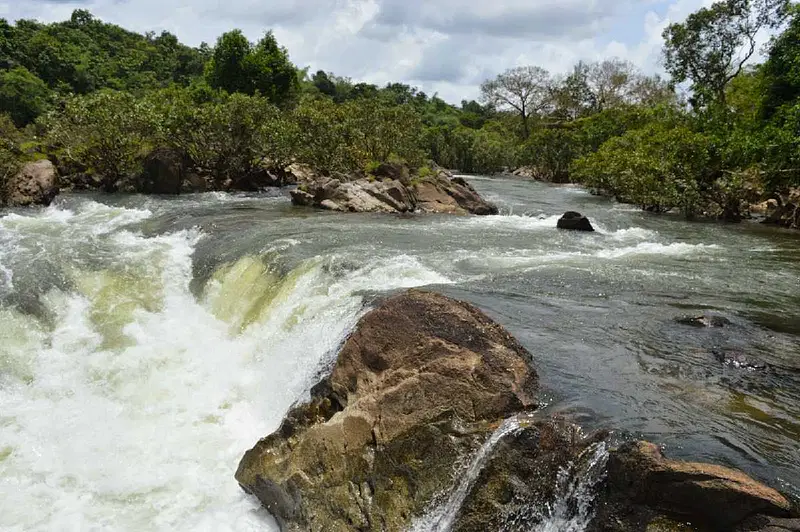 Visit Jomlu Teertha Waterfall