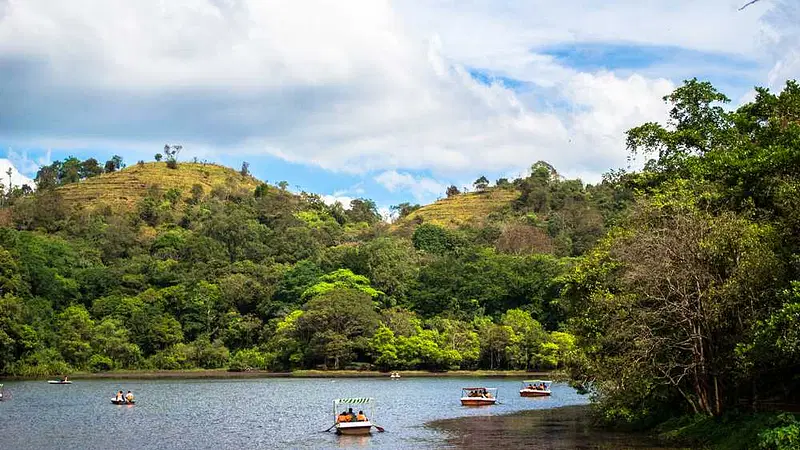 https://avathioutdoors.gumlet.io/travelGuide/dev/wayanad_P2391.jpg